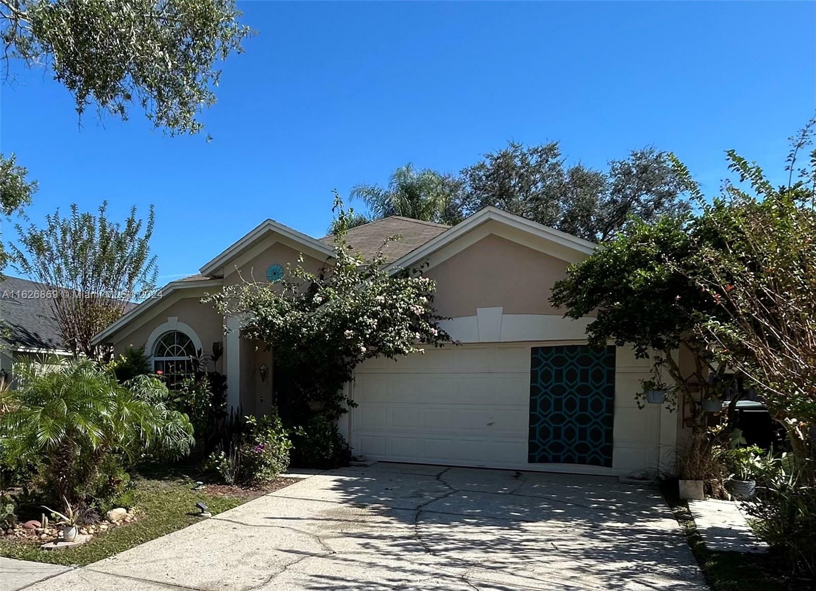 Property Photo:  1058 Kelsey Ave  FL 32765 