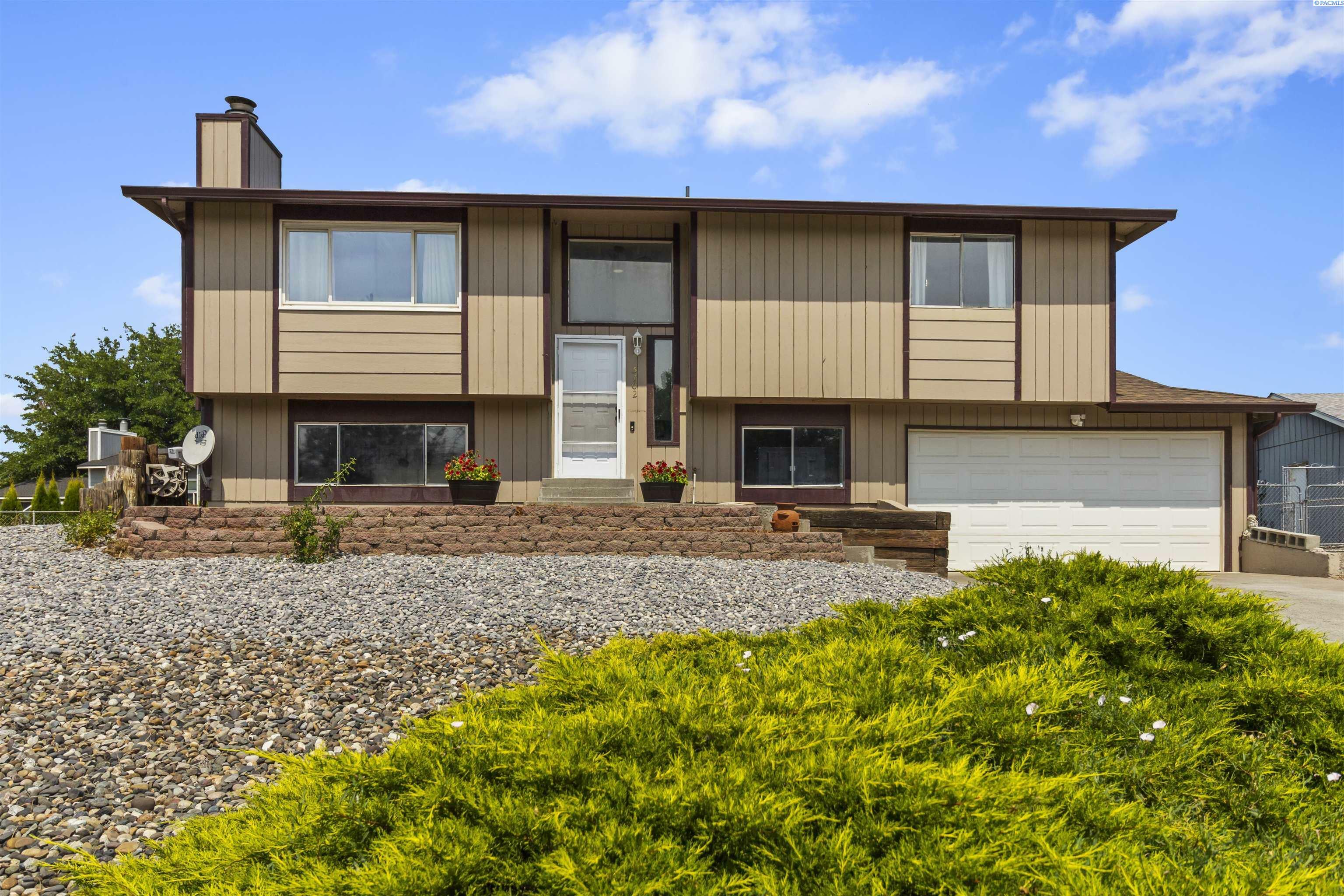 Property Photo:  5102 Dove Lane  WA 99353 