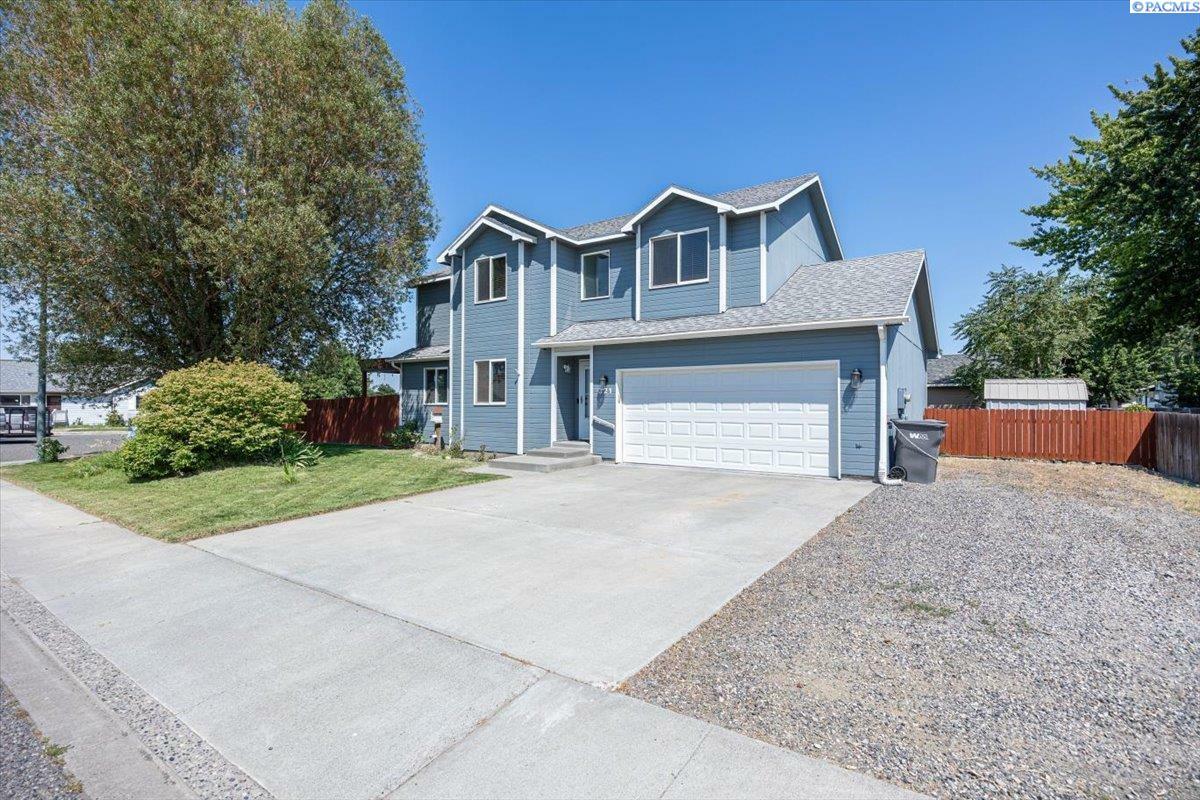 Property Photo:  321 S Williams St.  WA 99336 