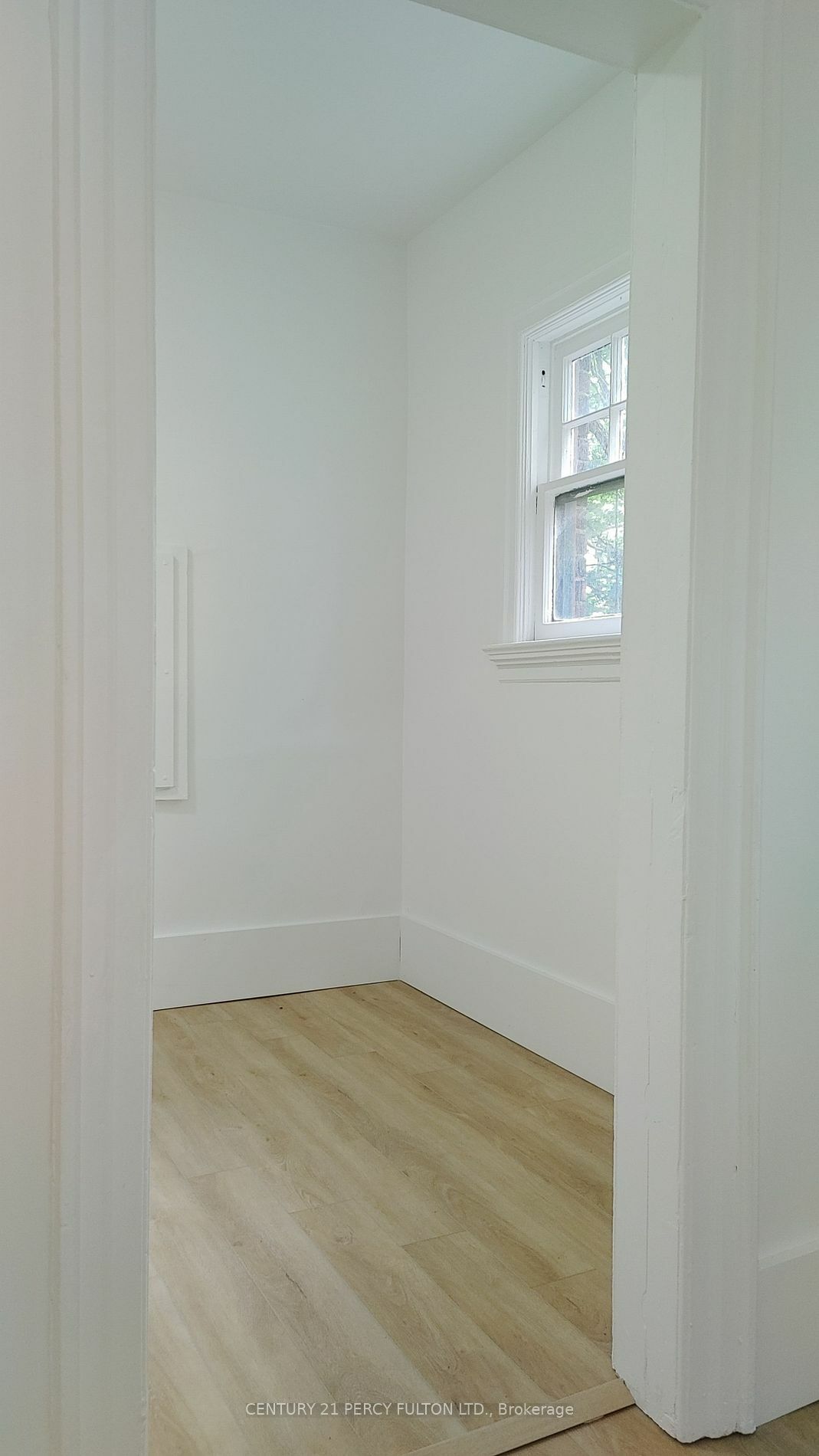 Property Photo:  59 Roncesvalles Avenue 23  ON M6R 2K5 