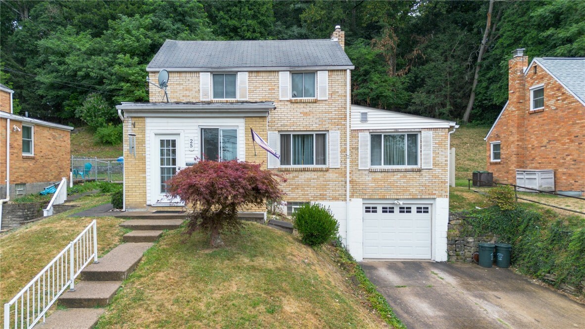 Property Photo:  25 Glenview Ave  PA 15601 