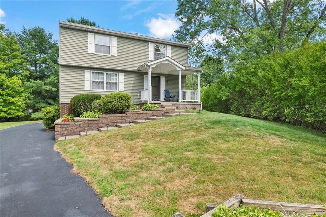 Property Photo:  603 Partridge Dr  PA 16066 