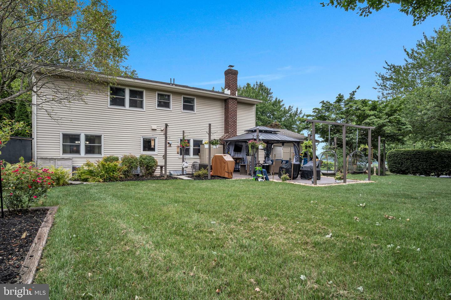 Property Photo:  2116 Foxfire Drive  PA 17055 