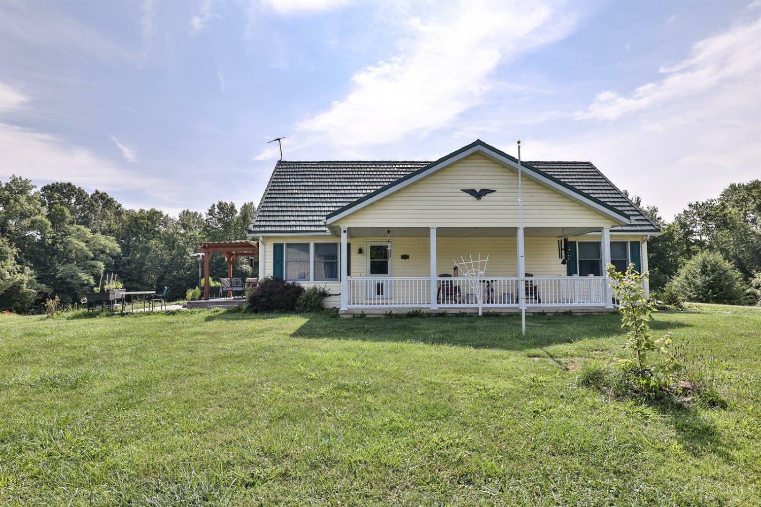 Property Photo:  2863 Davis Road  OH 45106 