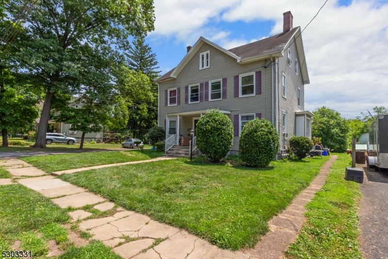 Property Photo:  41 Washington Pl  NJ 08876 