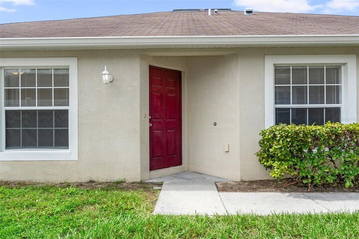 Property Photo:  9103 Southern Charm Circle  FL 34613 