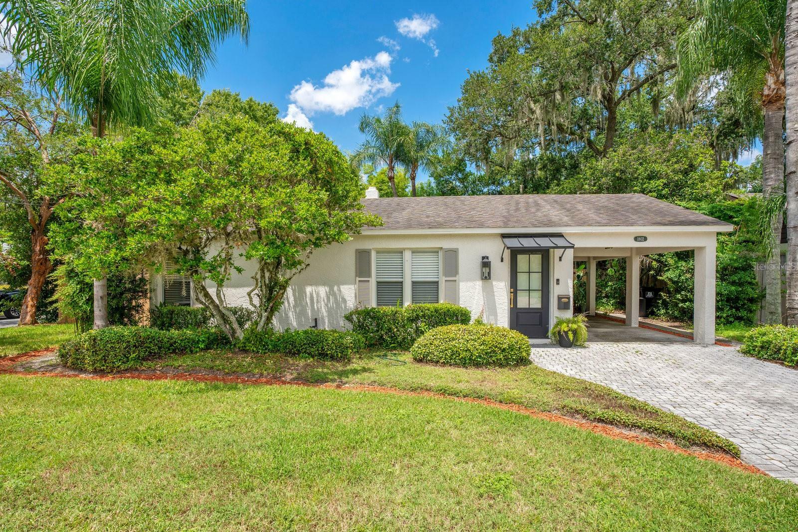 Property Photo:  1802 Florinda Drive  FL 32804 