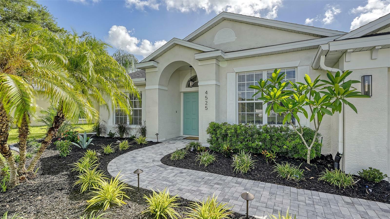 Property Photo:  4525 Useppa Drive  FL 34203 