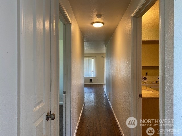 Property Photo:  1625 Chestnut Street 1-4  WA 98201 