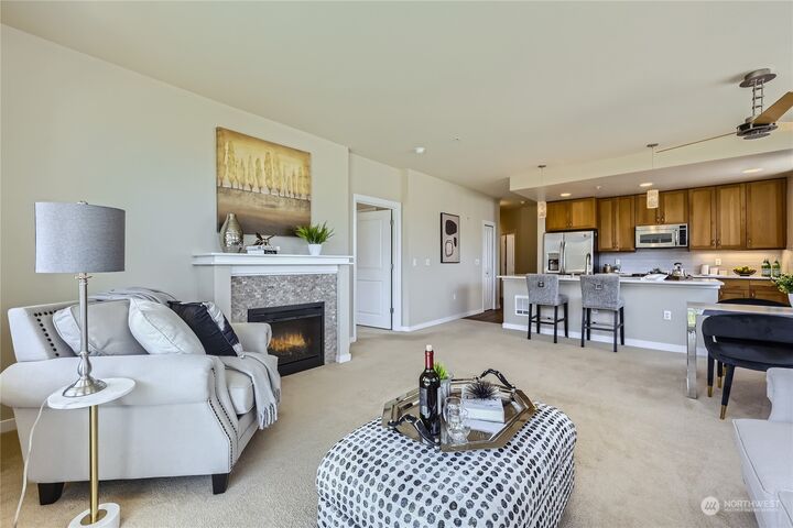 Property Photo: 16141 Cleveland Street 515 WA 98052