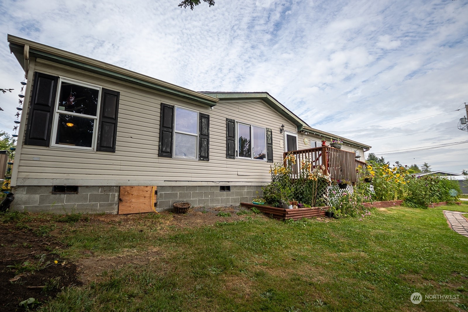 Property Photo:  8407 Lillian Way  WA 98230 