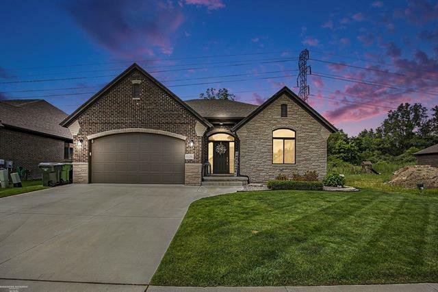 Property Photo: 55291 Hanford Court MI 48316