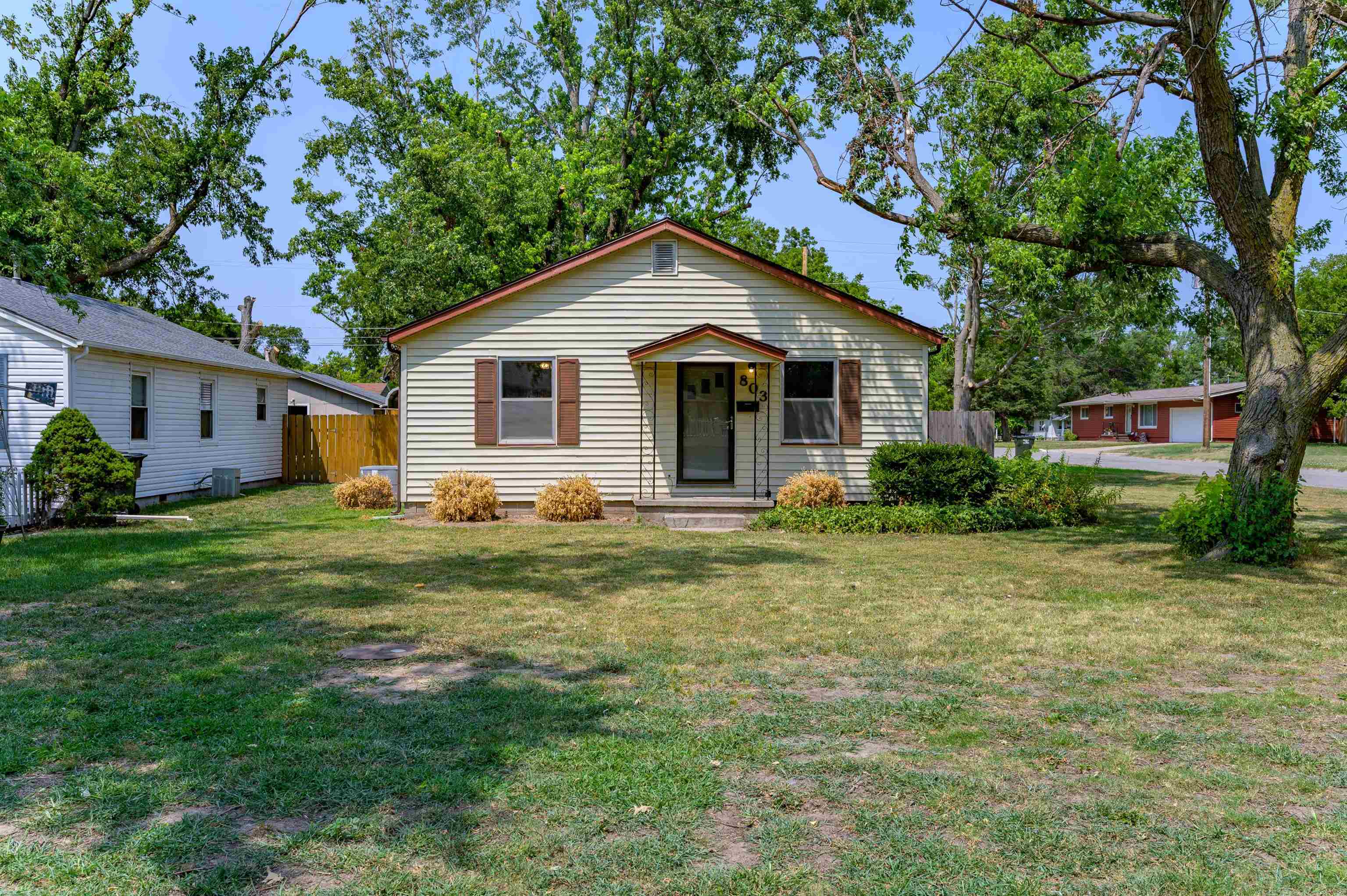 Property Photo:  803 Spruce St  KS 67056-2509 