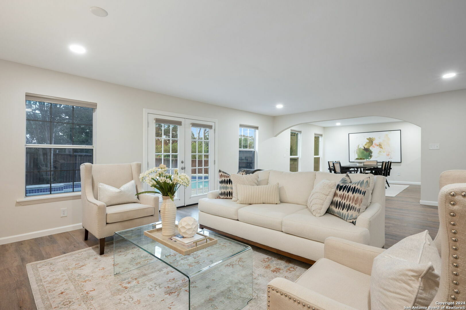 Property Photo: 929 Morningside Dr TX 78209