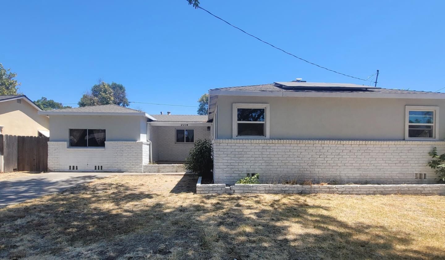 Property Photo:  2014 Monticello Avenue  CA 95350 