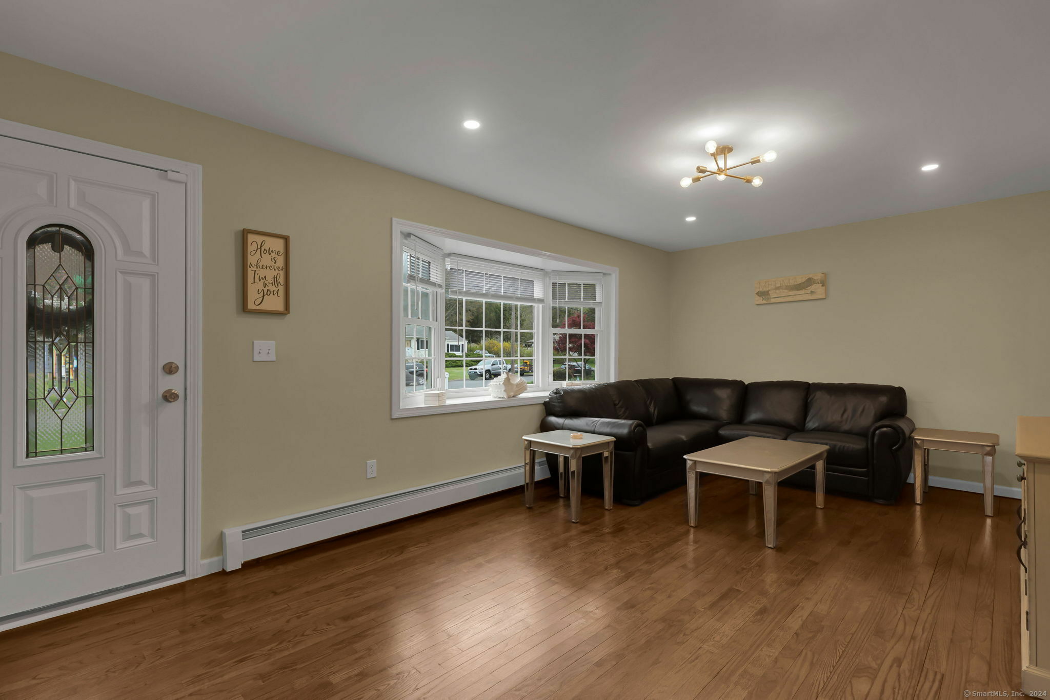 Property Photo:  40 Brooklawn Drive  CT 06460 