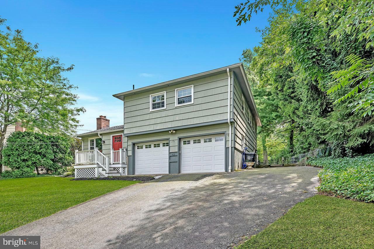 Property Photo:  62 Bainbridge Street  NJ 08540 