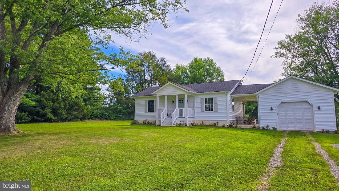 Property Photo:  6851 Woodbine Road  PA 17314 