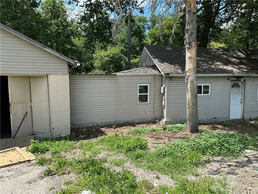 Property Photo:  2715 State Route 571  OH 45331 