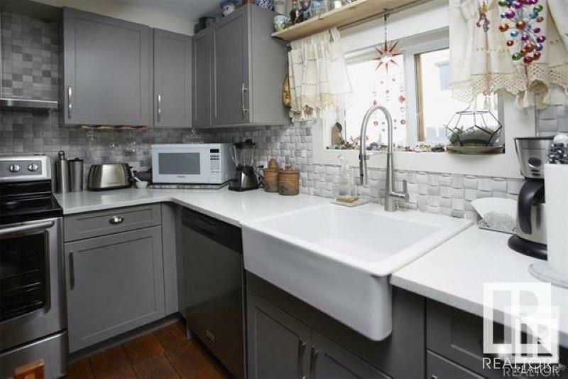 Property Photo:  9804 100 Street  AB T8R 1G3 