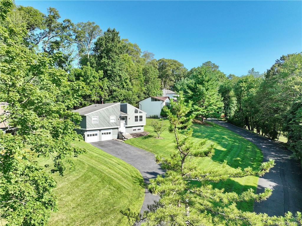 Property Photo:  9 Ash Court  NY 10956 