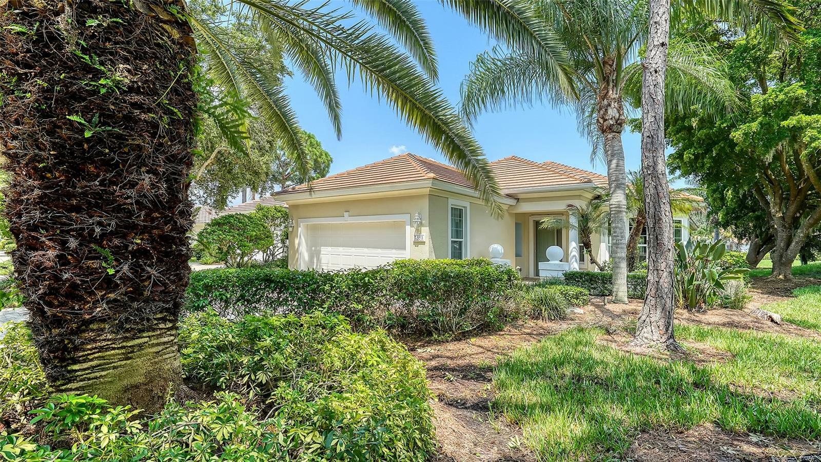 Property Photo:  7351 Kensington Court  FL 34201 