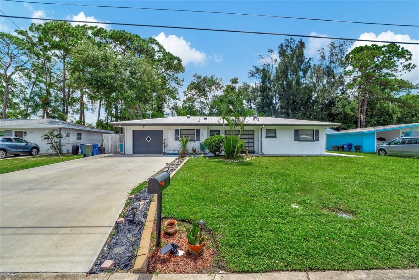 Property Photo:  3748 Dover Drive  FL 34235 