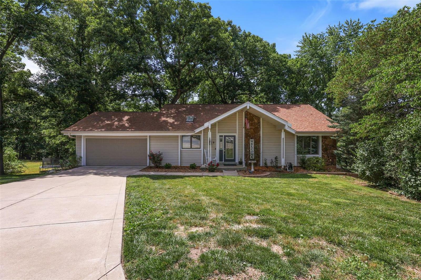 Property Photo: 9 Huntsman Court MO 63367