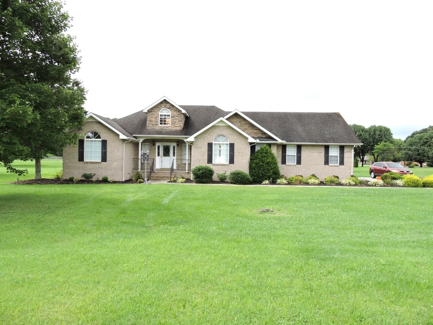 Property Photo:  167 Big Oak Dr  TN 37355 