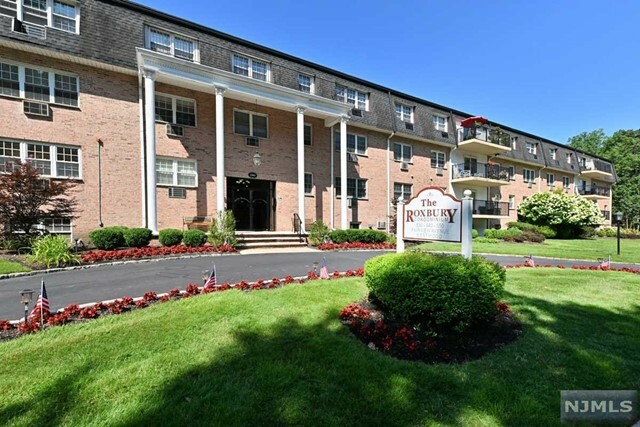 Property Photo:  550 Fairview Avenue 311  NJ 07675 