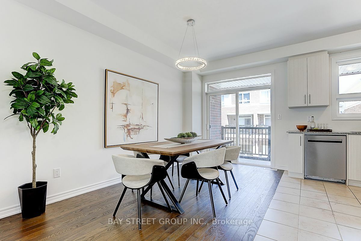 Property Photo:  76 Chicago Lane  ON L6E 0V6 