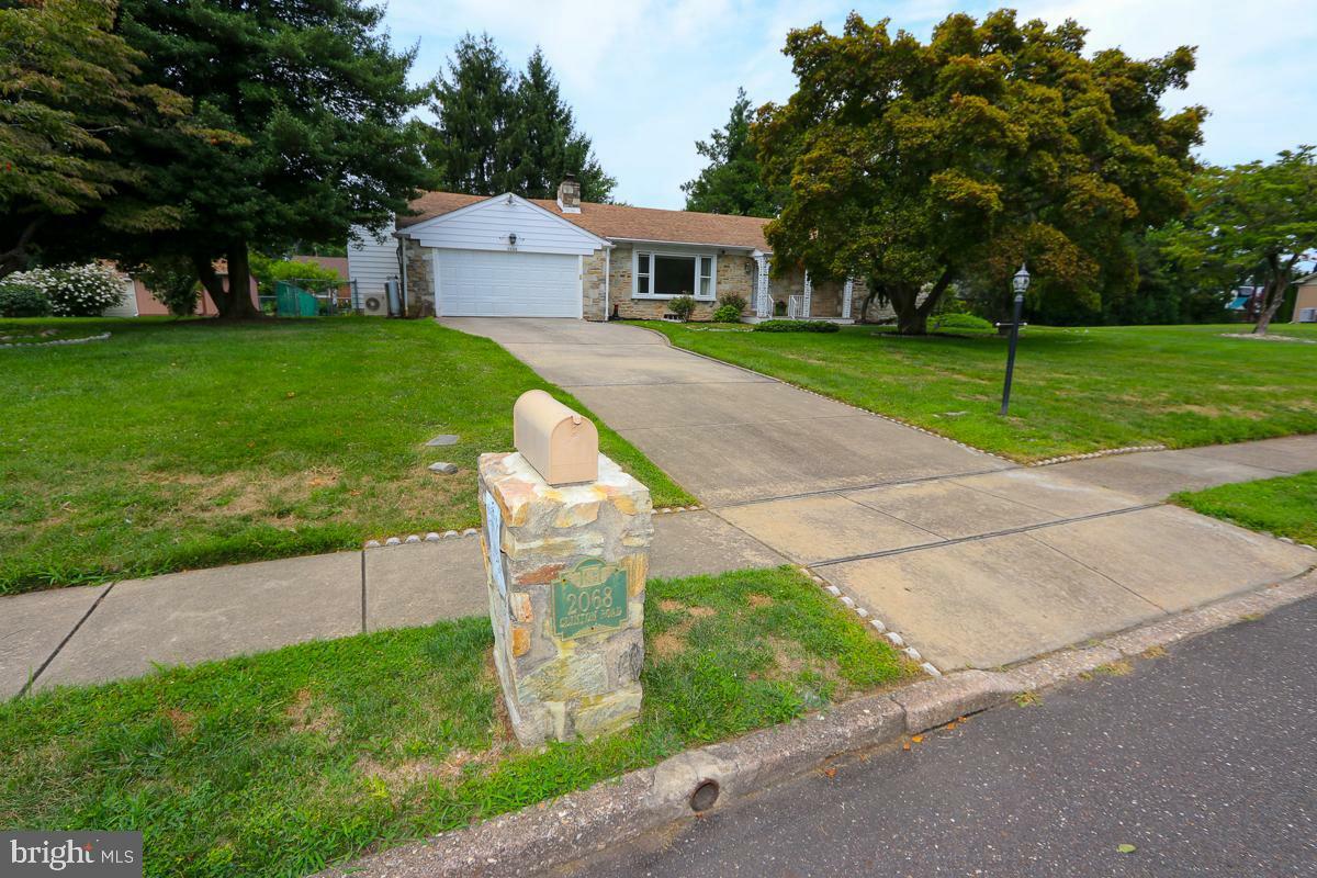 Property Photo: 2068 Clinton Road PA 19006