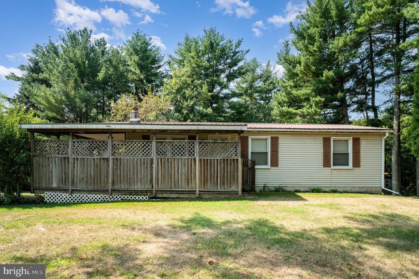 Property Photo:  1185 Bower Road  PA 17090 