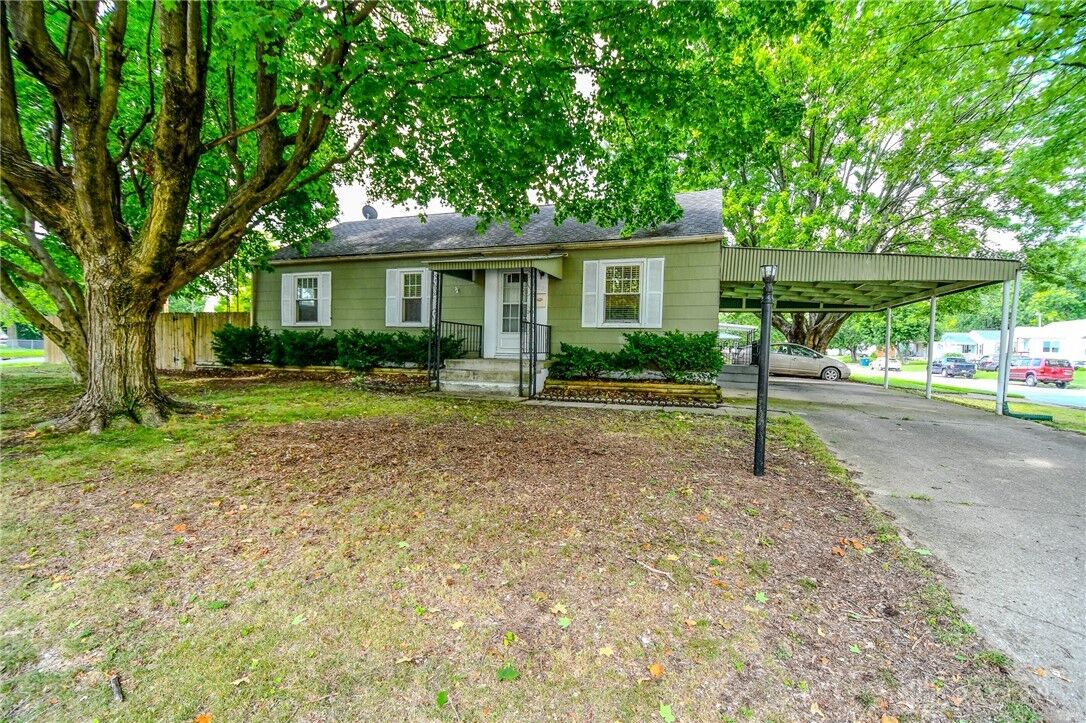 Property Photo:  1735 Russet Avenue  OH 45410 