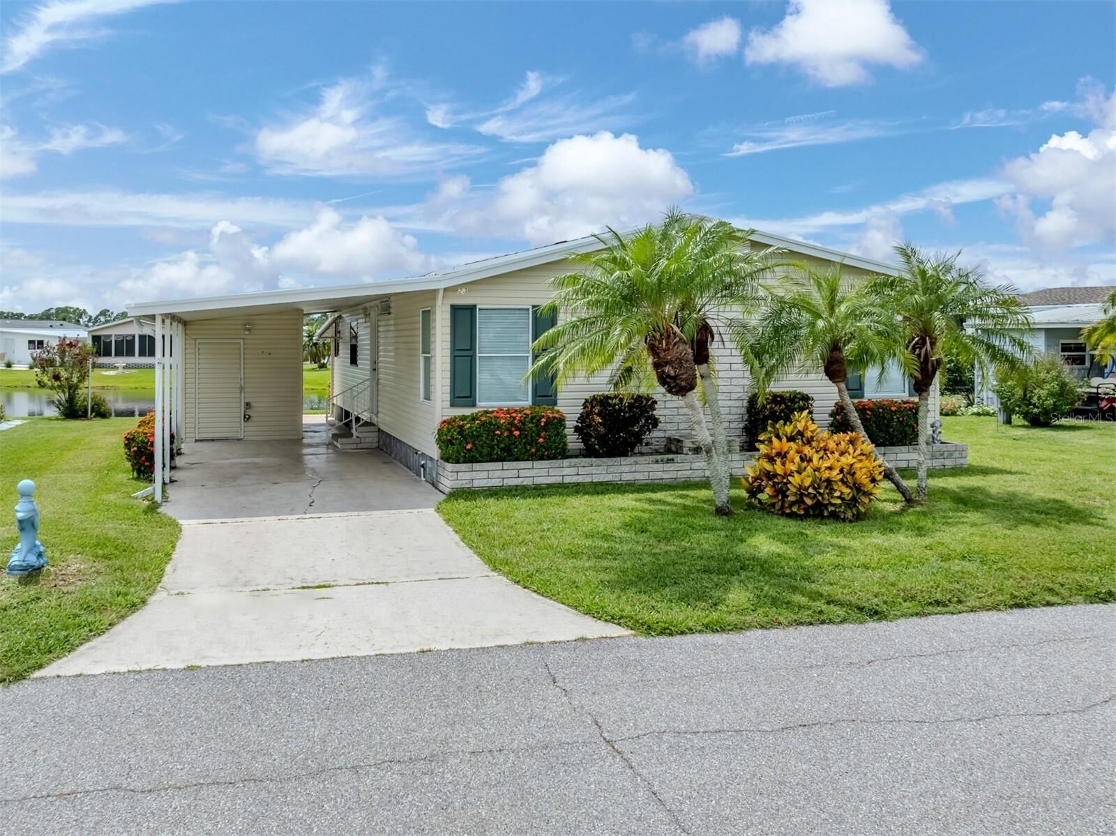 Property Photo:  423 Pirates Point  FL 34287 
