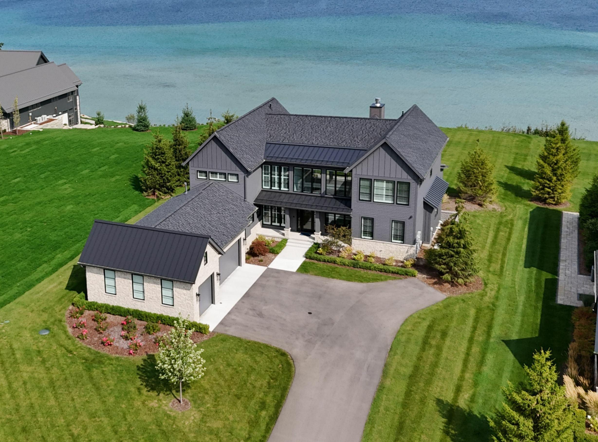 Property Photo:  15600 Waters Edge Drive  MI 49686 8119 