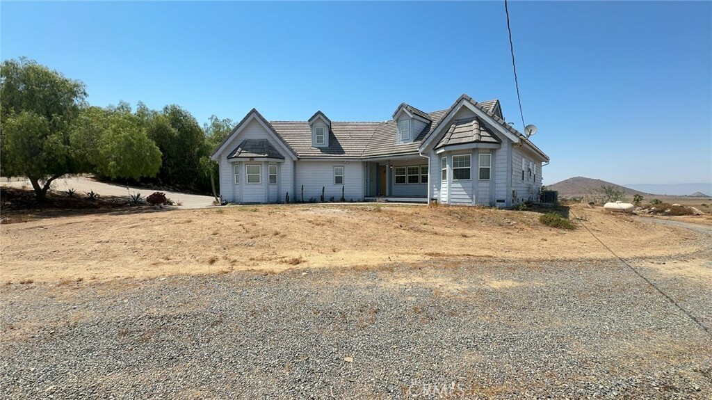 Property Photo:  16270 Rocky Bluff  CA 92570 