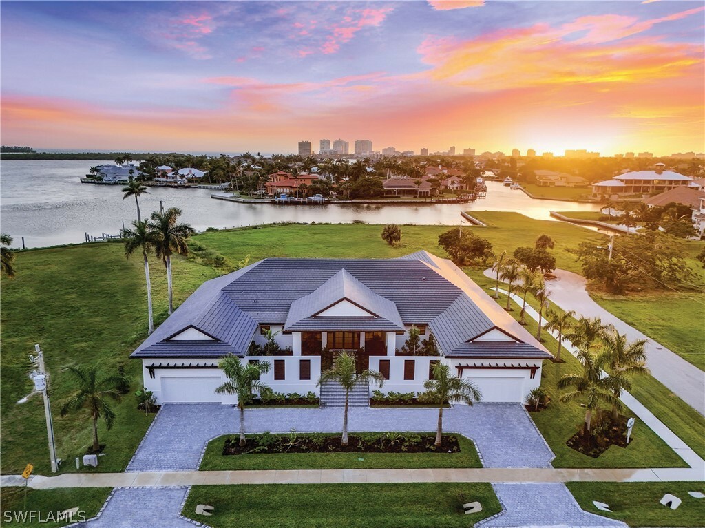 Property Photo: 1791 Osceola Court FL 34145