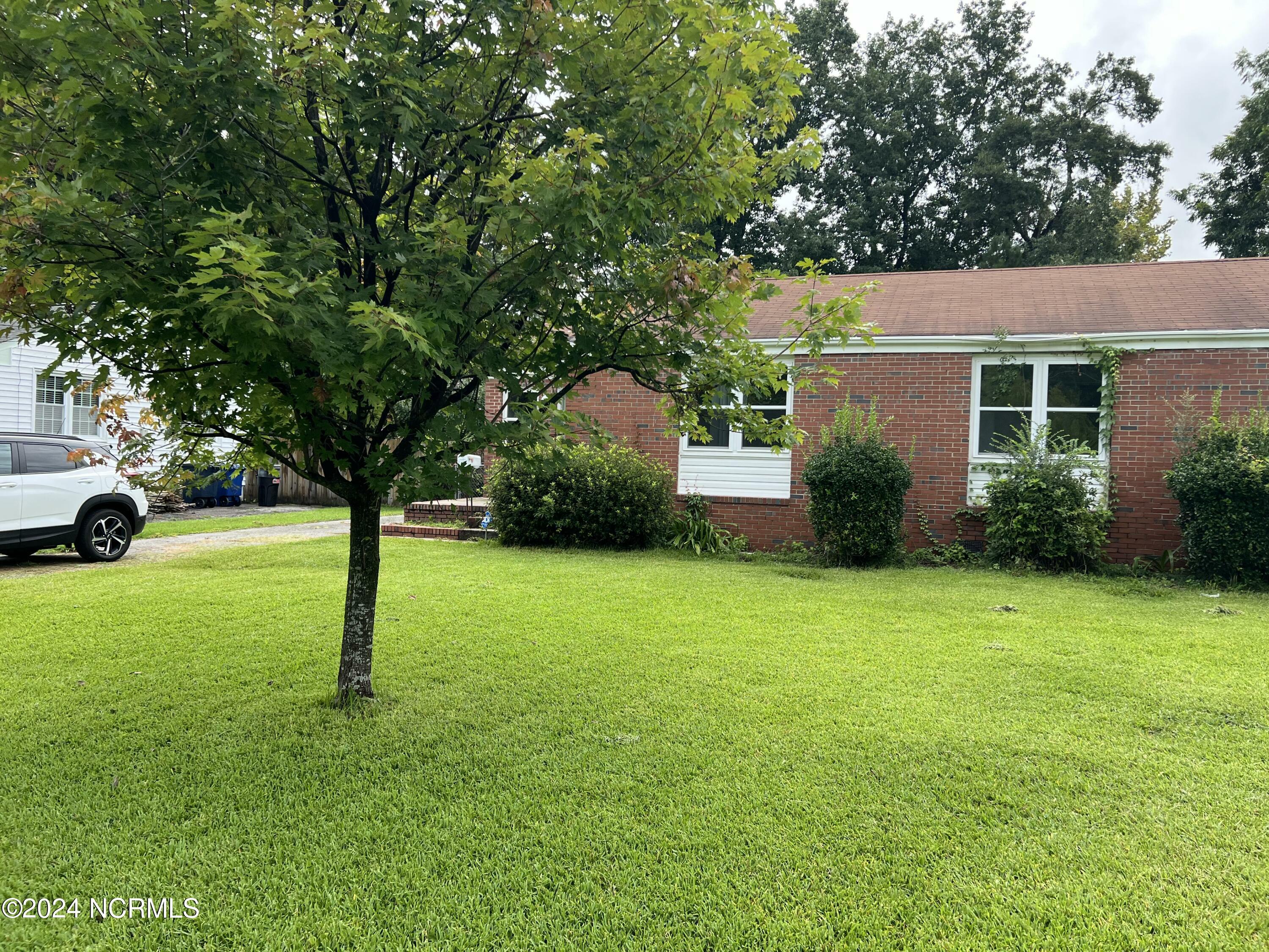 Property Photo: 502 Seminole Trail NC 28540