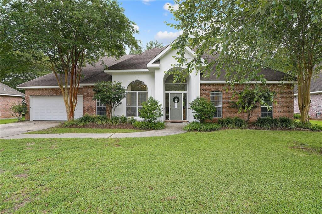Property Photo: 157 Carmel Drive LA 70448