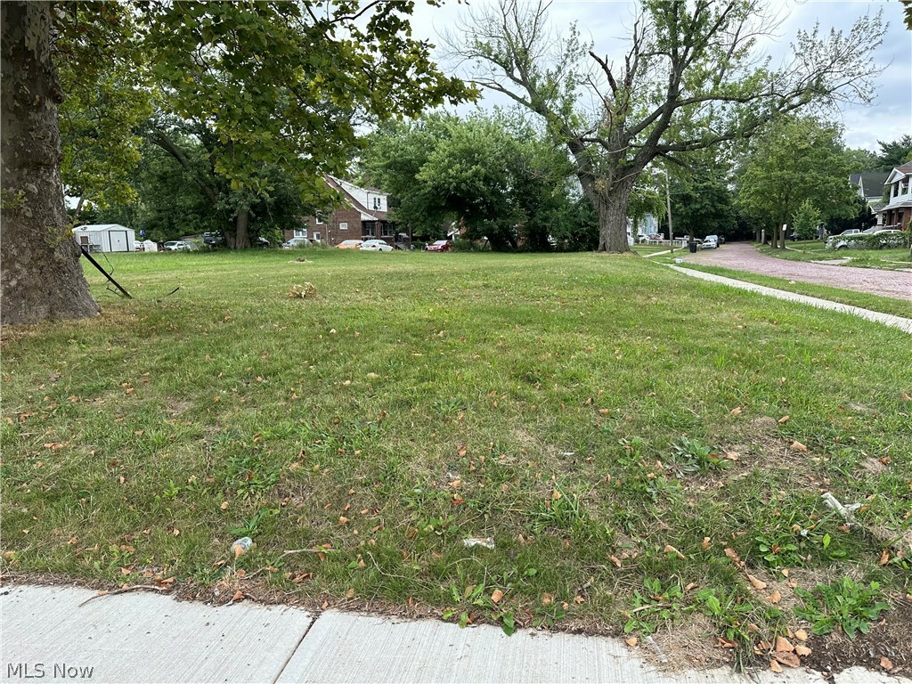 Property Photo:  17602 Saint Clair Avenue  OH 44110 