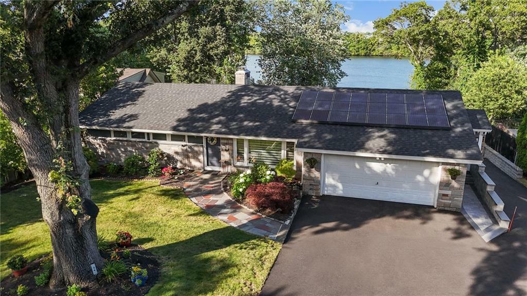 Property Photo:  34 Lakeview Drive  RI 02910 