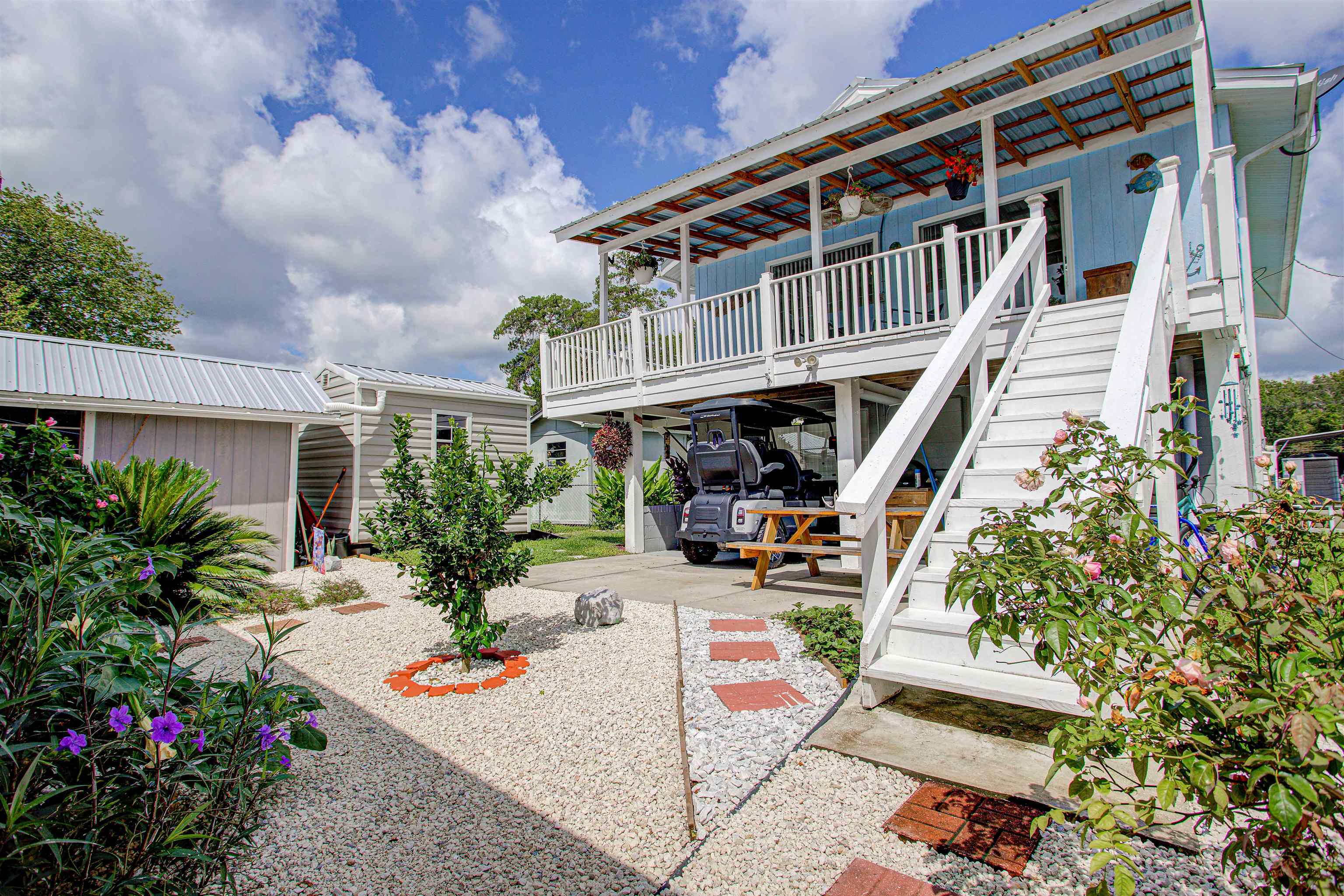 Property Photo:  144 Smith Ln  FL 32189 