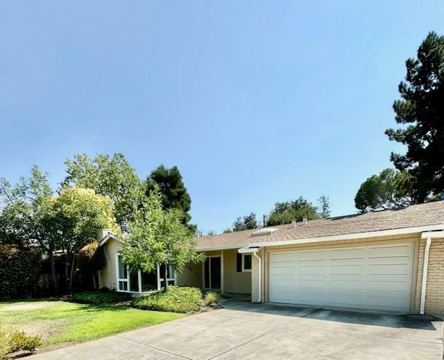 600 Castle Lane  Los Altos CA 94022 photo