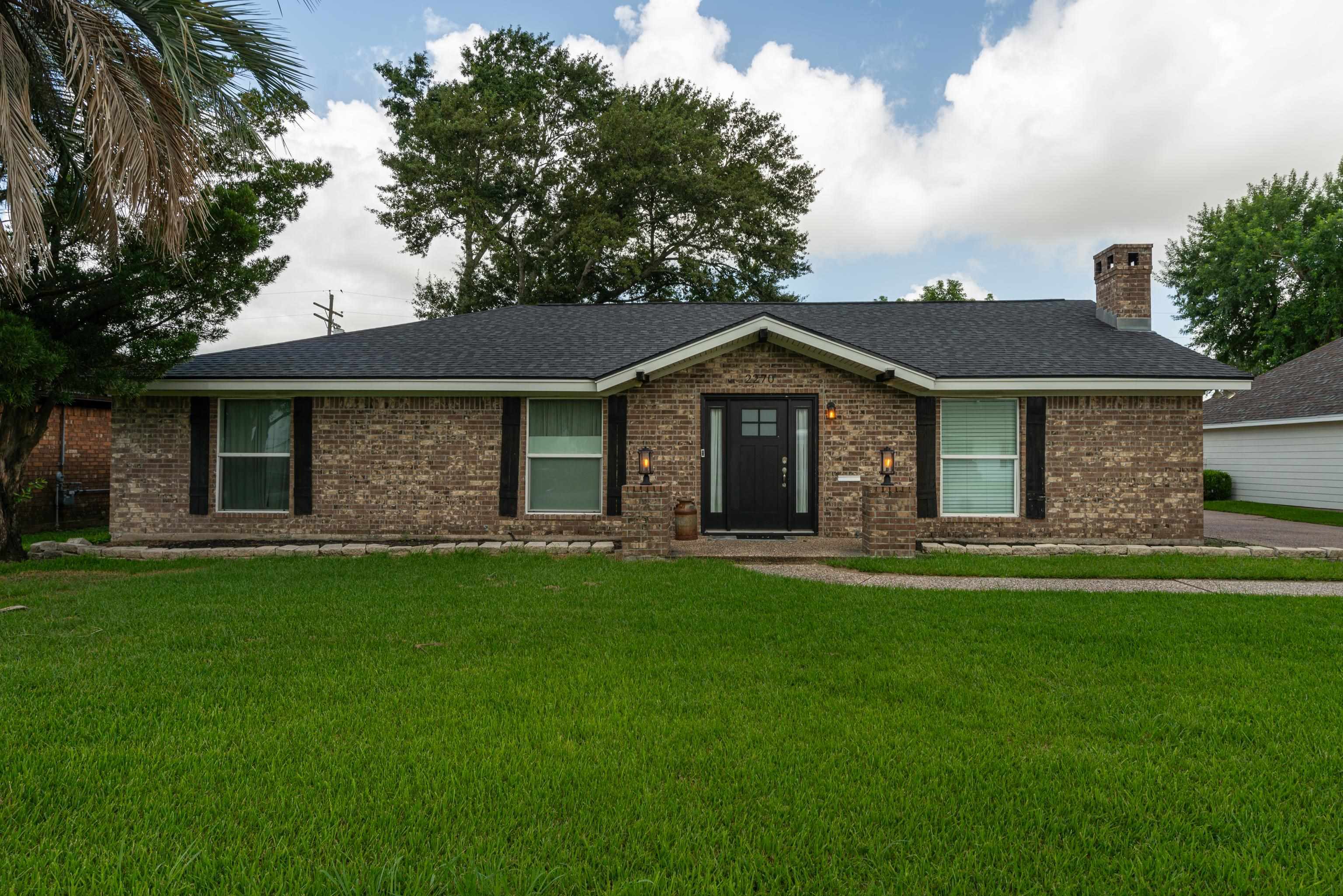 Property Photo:  2270 Earle  TX 77651 