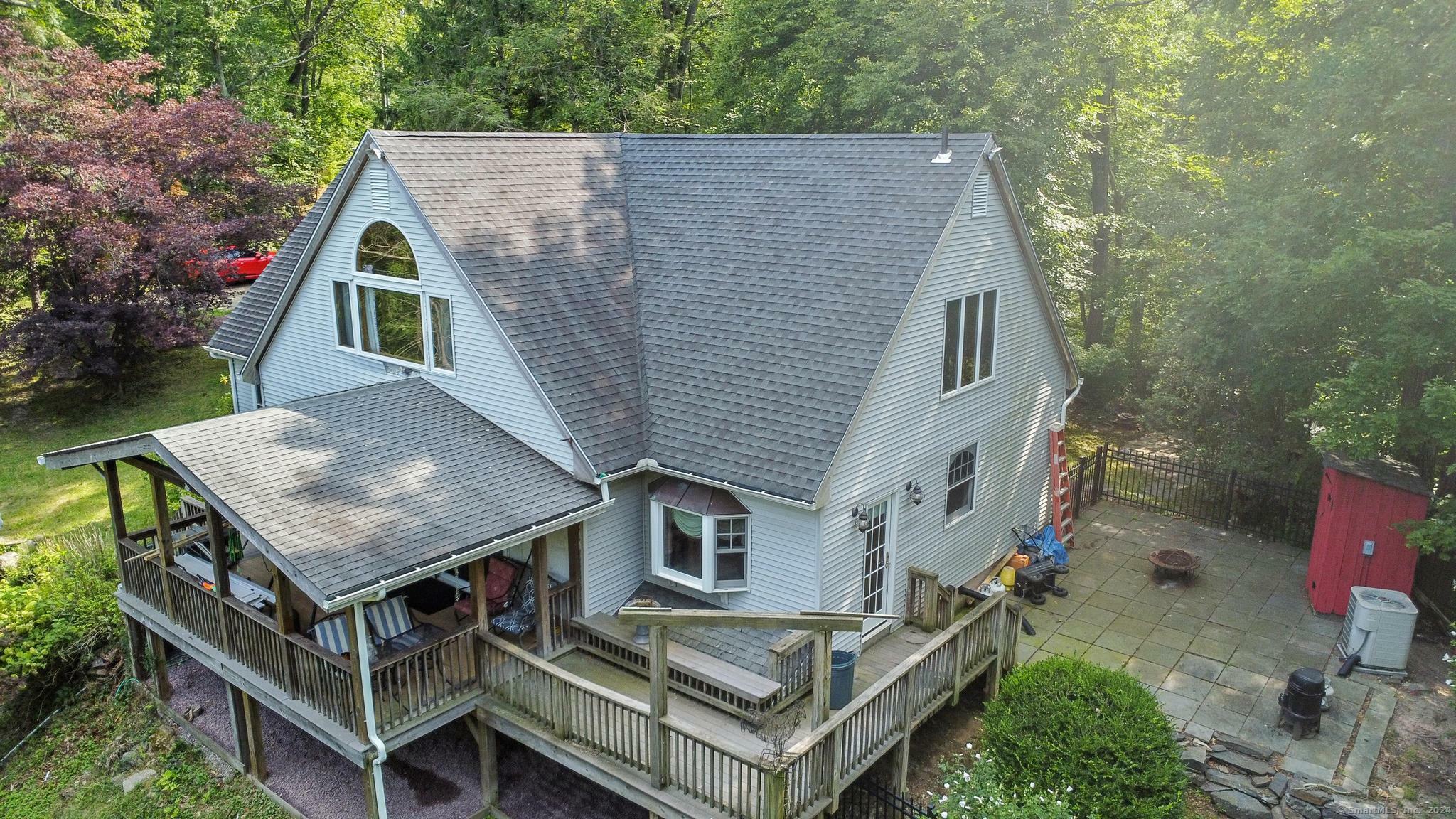 Property Photo:  5 Laurel Hill Road North  CT 06784 