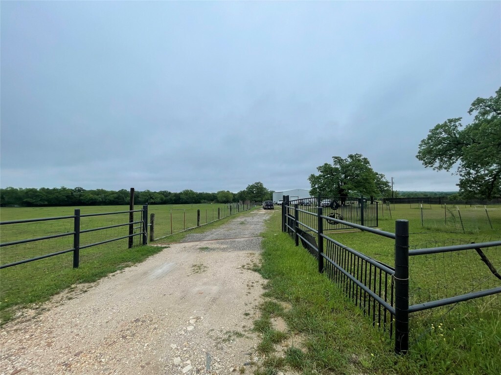 Property Photo:  160 McVay Lane  TX 78621 