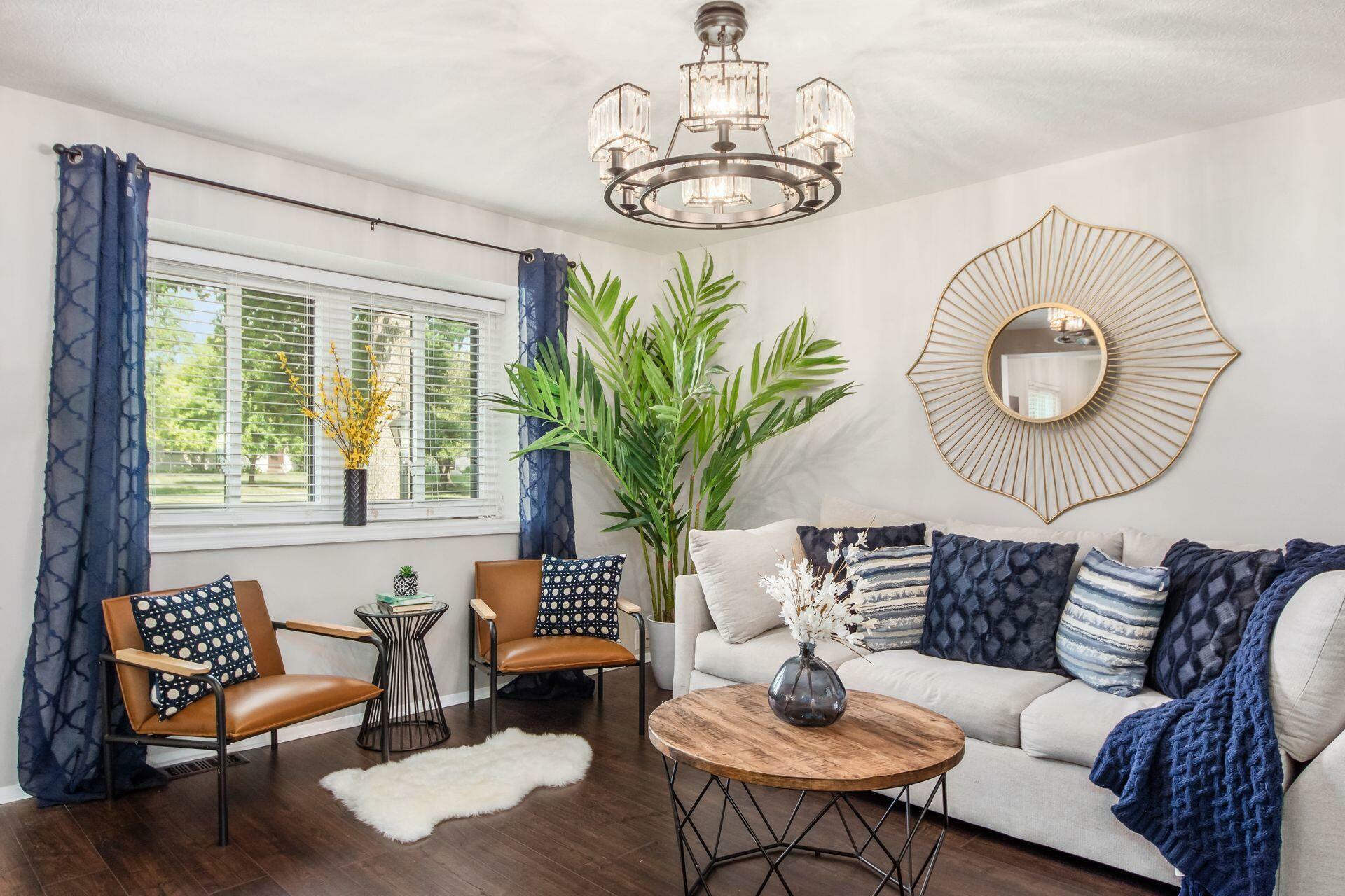 Property Photo: 4819 Middletowne Street OH 43214