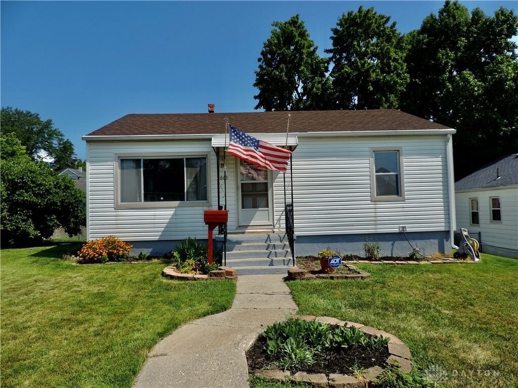 Property Photo:  1663 Darst Avenue  OH 45403 