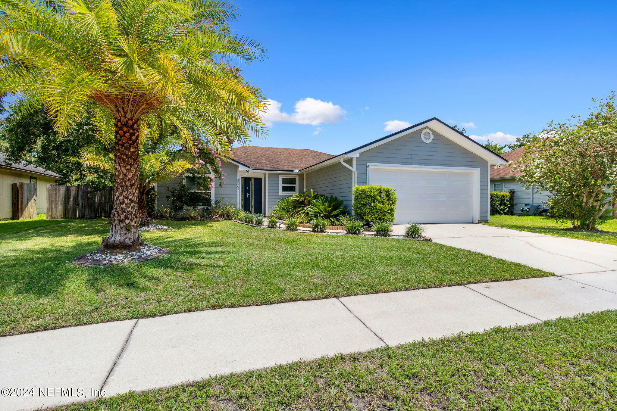 Property Photo:  4567 Carriage Crossing Drive  FL 32258 